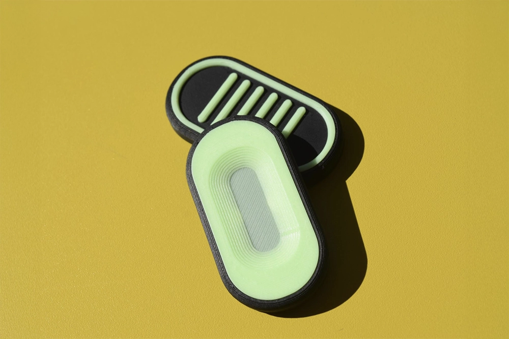 Black 'n Glow Slider